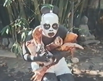 Panda, der Menschengliedmaßen isst. Aus dem FF Video zu Evil Eye